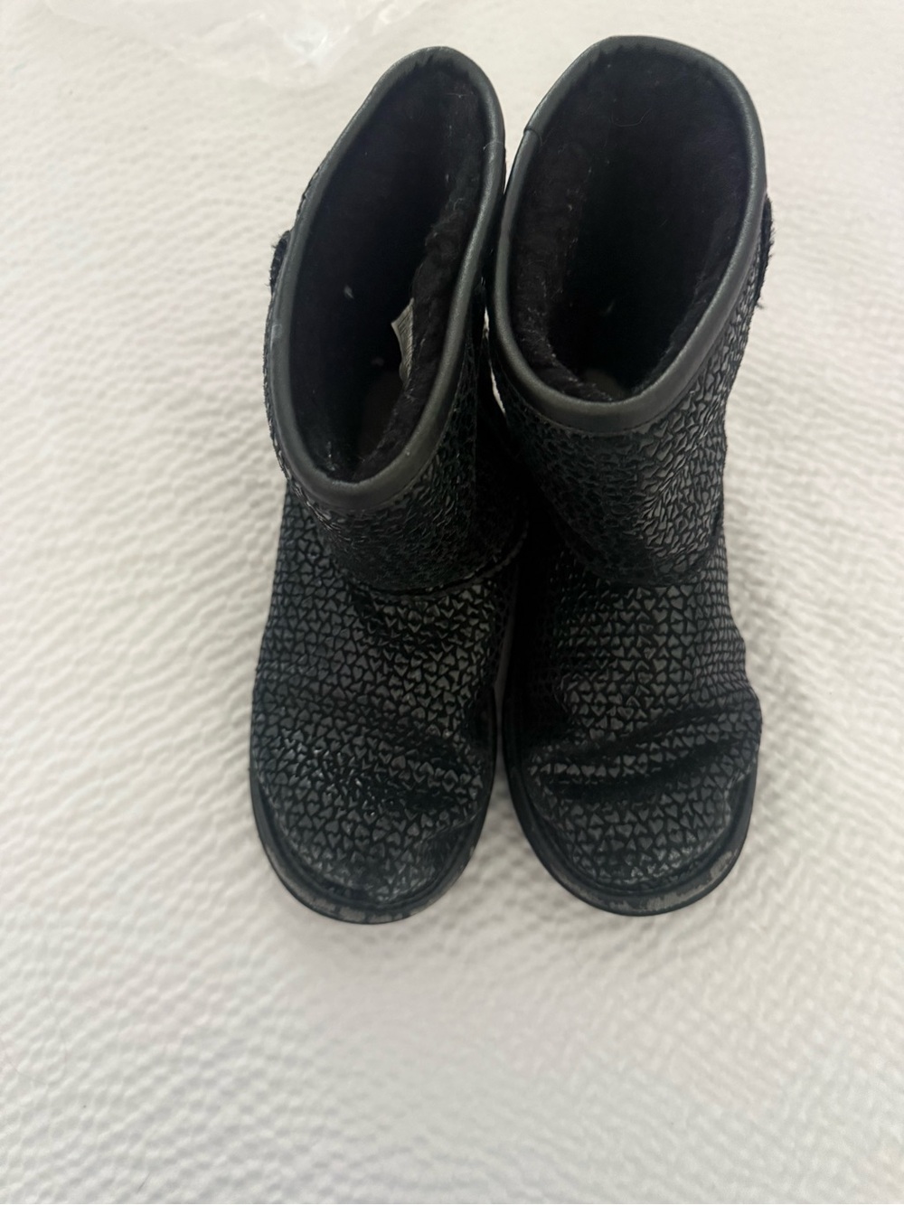 UGG Kids Black Textured Short Boots